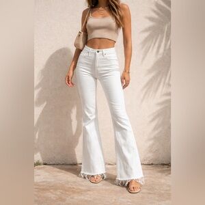Hudson Jeans Women’s White Cotton Barbara Bootcut Frayed Hem Denim Jeans EUC 26